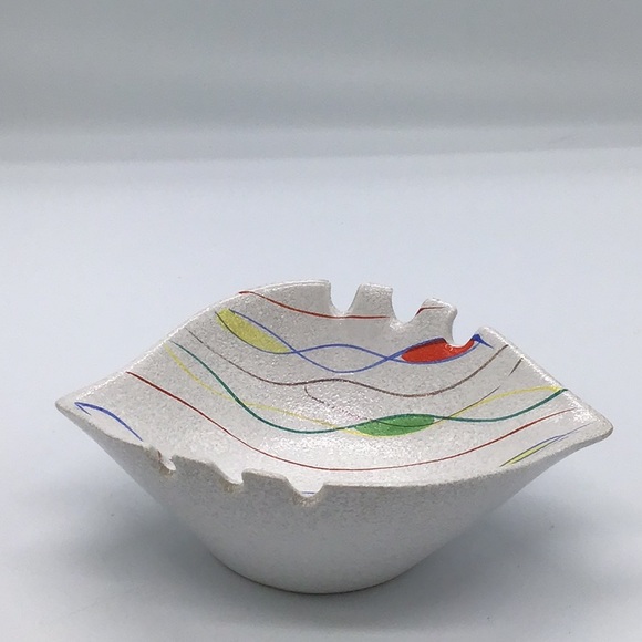 Vintage MCM Fine Ceramic Hand Painted Ashtray Giftcraft Japan - Picture 3 of 6